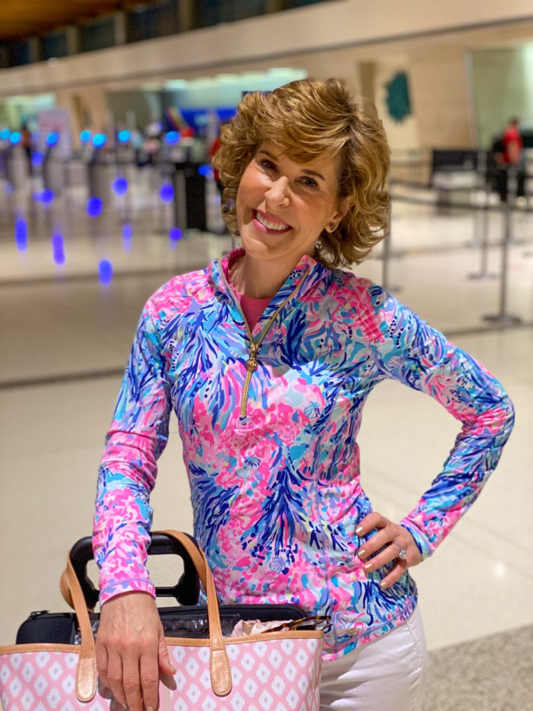 woman wearing lilly pulitzer luxletic pullover in dallas love field airport