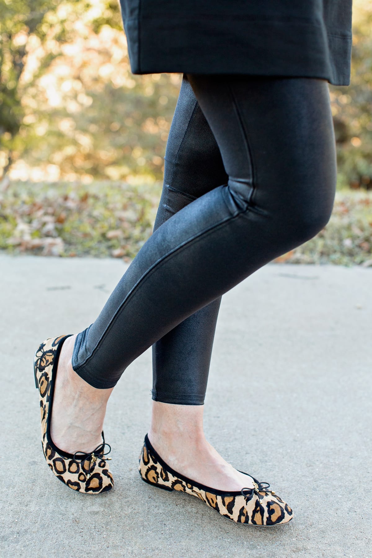 black leggings leopard ballet flats