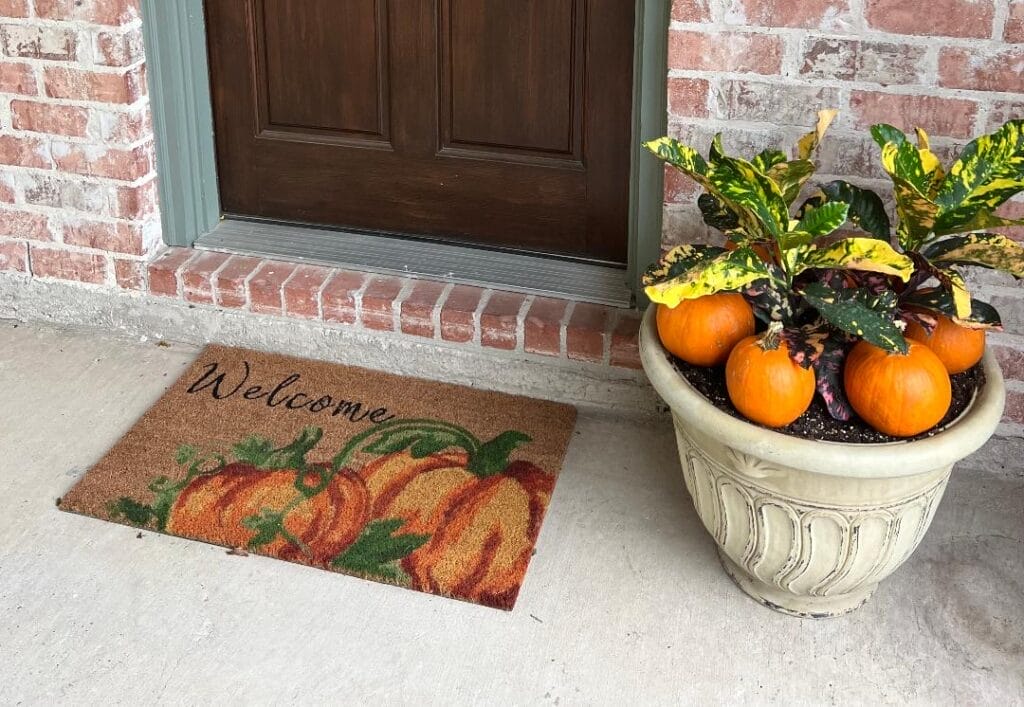 fall doormat and planter